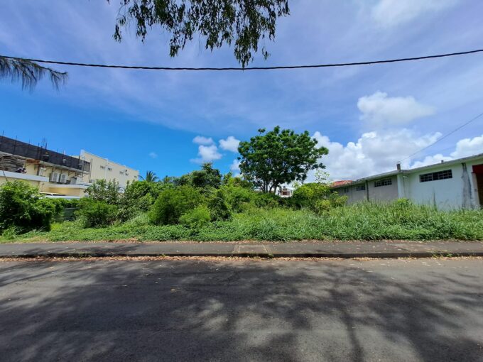 Land for Sale in Mahebourg
