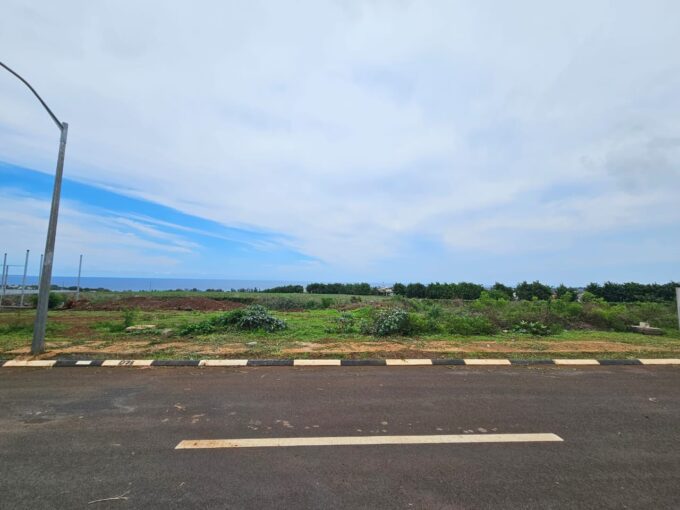 Land for Sale in Albion